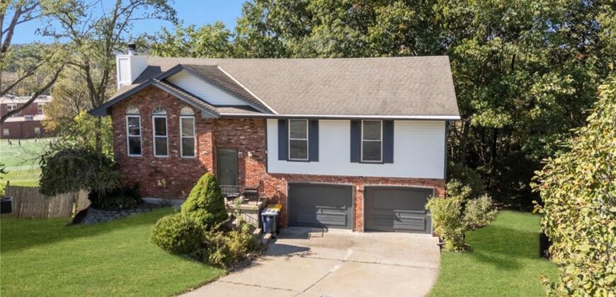 5826 N Delta Avenue, Kansas City, MO 64151