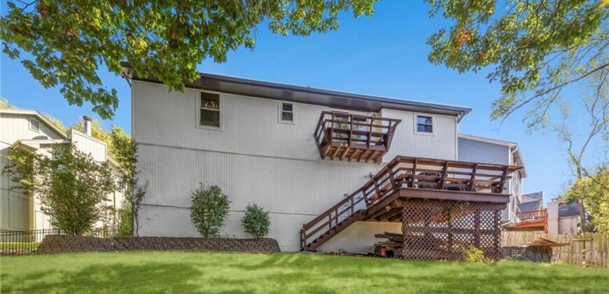 5826 N Delta Avenue, Kansas City, MO 64151