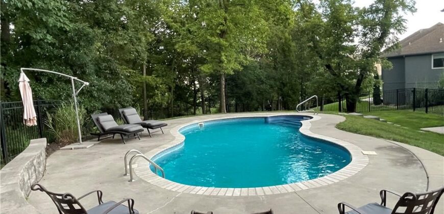 4602 NW 71st Street, Kansas City, MO 64151