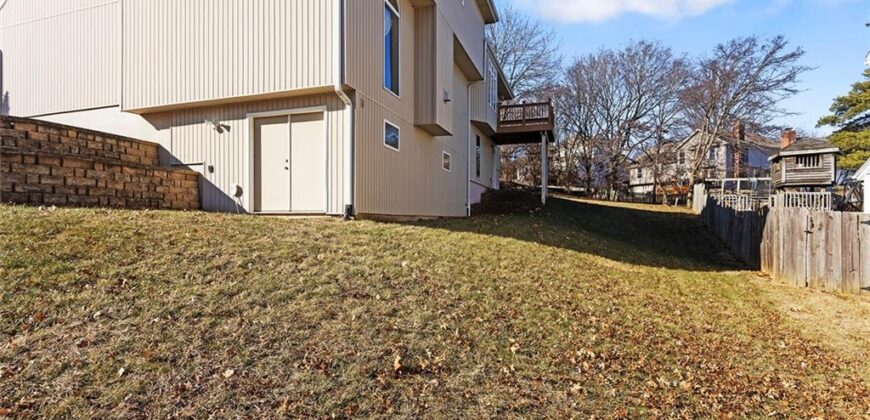 6958 N Atkins Avenue, Kansas City, MO 64152
