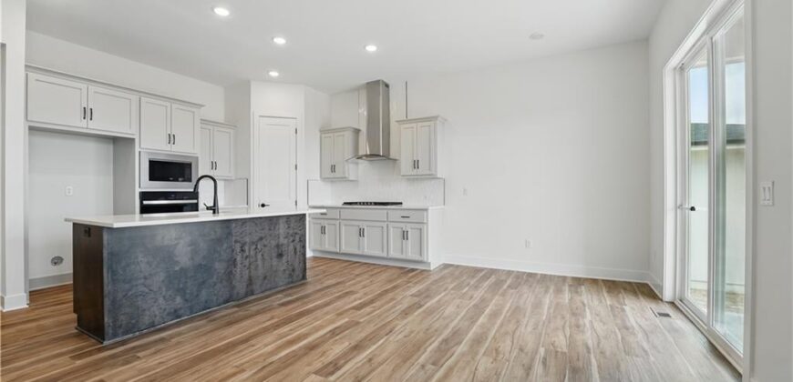 1615 NW 105th Terrace, Kansas City, MO 64155