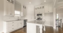 9810 N Laurel Avenue, Kansas City, MO 64157