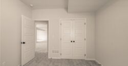 9810 N Laurel Avenue, Kansas City, MO 64157