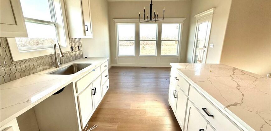 9810 N Laurel Avenue, Kansas City, MO 64157