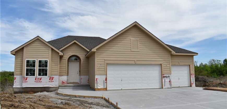 623 E 13th Street, Kearney, MO 64060