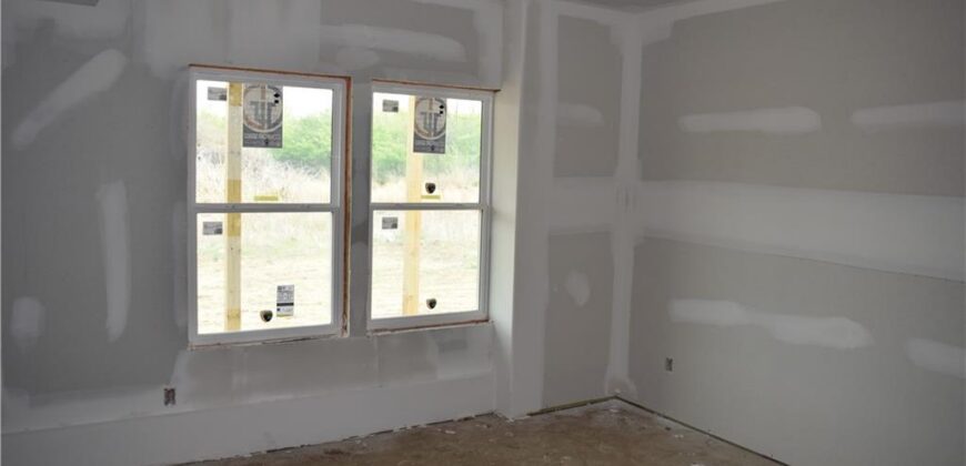 623 E 13th Street, Kearney, MO 64060