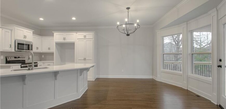 623 E 13th Street, Kearney, MO 64060