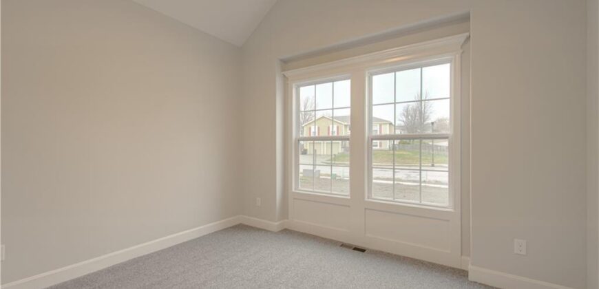 623 E 13th Street, Kearney, MO 64060