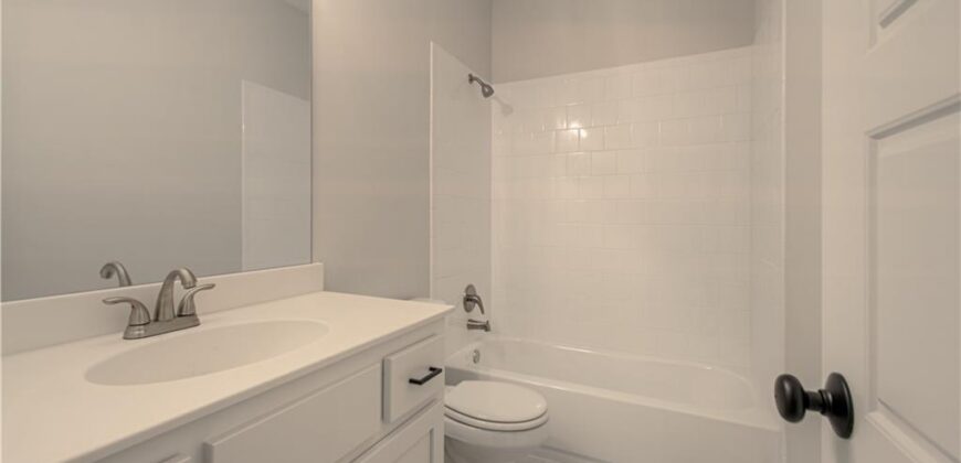 623 E 13th Street, Kearney, MO 64060