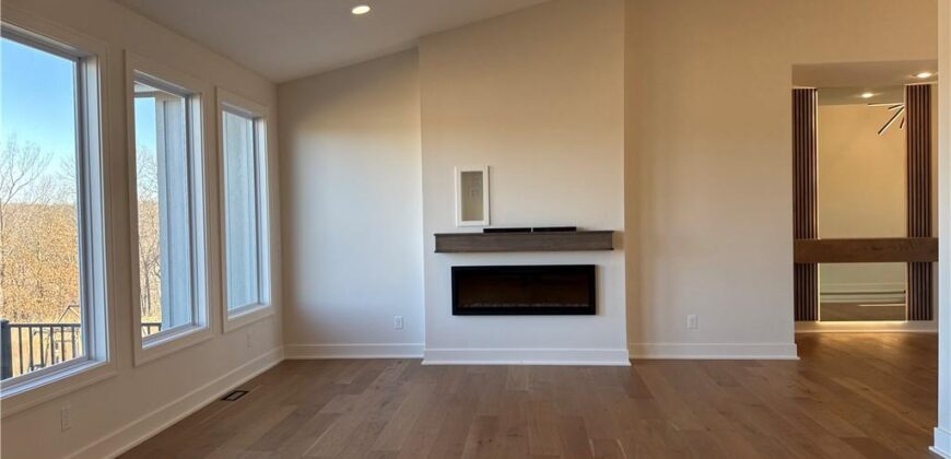 7551 NW Gower Avenue, Kansas City, MO 64151