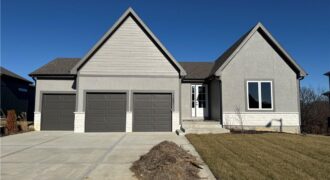 7551 NW Gower Avenue, Kansas City, MO 64151