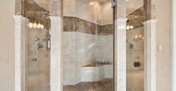 6006 West Shore Court, Parkville, MO 64152