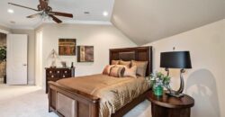 6006 West Shore Court, Parkville, MO 64152