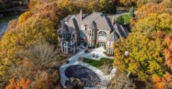 6006 West Shore Court, Parkville, MO 64152