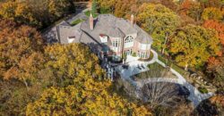 6006 West Shore Court, Parkville, MO 64152