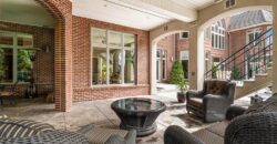 6006 West Shore Court, Parkville, MO 64152