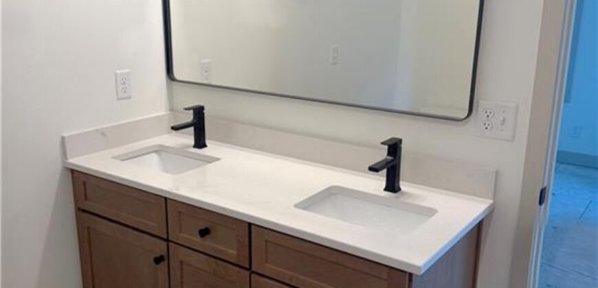 1705 Johnston Street, Liberty, MO 64068