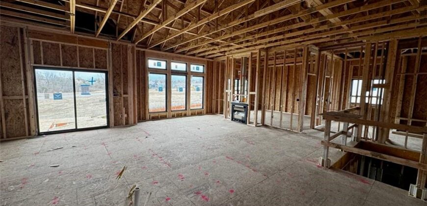 7629 N Booth Avenue, Kansas City, MO 64158