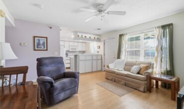 2330 NE 68th Street, Kansas City, MO 64118
