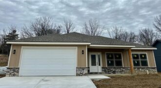 1322 Kristie Circle, Excelsior Springs, MO 64024