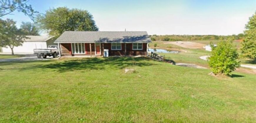 17504 State Route 33 Highway, Holt, MO 64048
