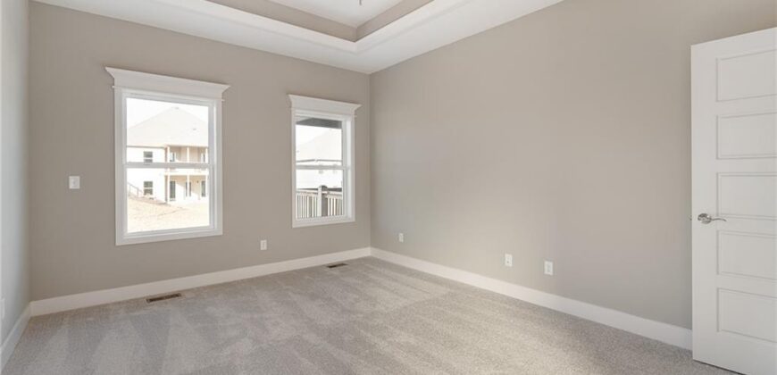 7000 NE 102nd Court, Kansas City, MO 64156