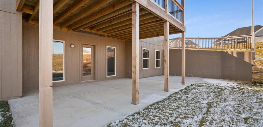 7000 NE 102nd Court, Kansas City, MO 64156