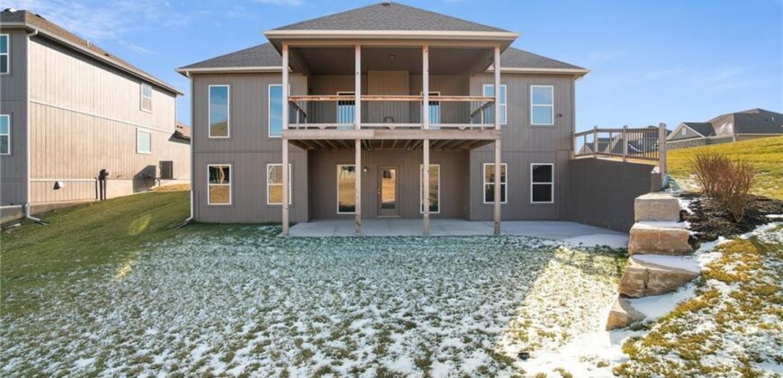 7000 NE 102nd Court, Kansas City, MO 64156