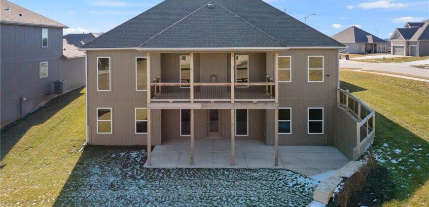 7000 NE 102nd Court, Kansas City, MO 64156