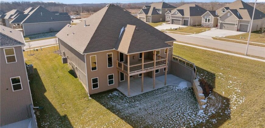 7000 NE 102nd Court, Kansas City, MO 64156
