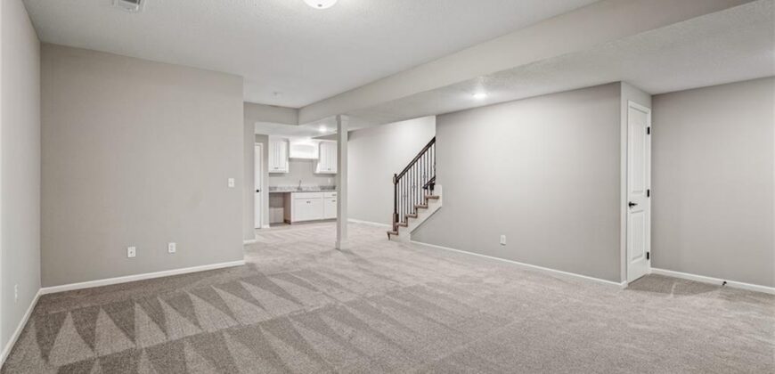 10216 N Winchester Avenue, Kansas City, MO 64156