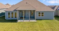 10216 N Winchester Avenue, Kansas City, MO 64156