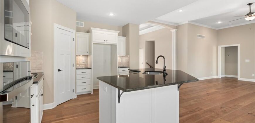 7012 NE 102nd Court, Kansas City, MO 64156