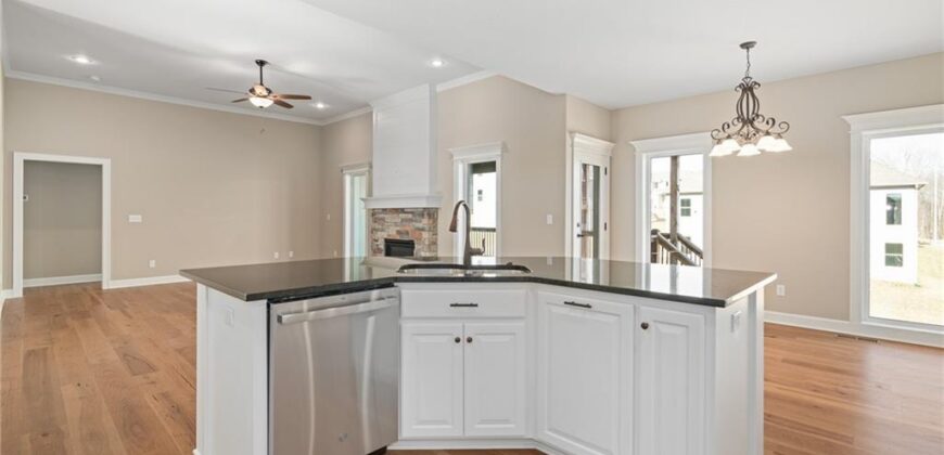 7012 NE 102nd Court, Kansas City, MO 64156
