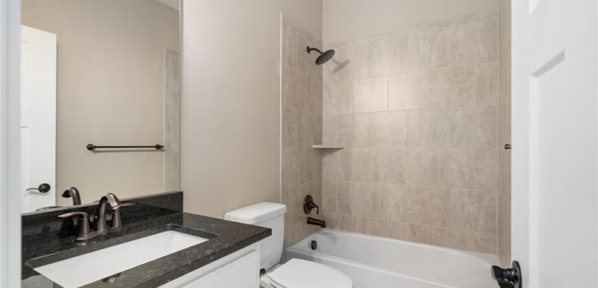 7012 NE 102nd Court, Kansas City, MO 64156