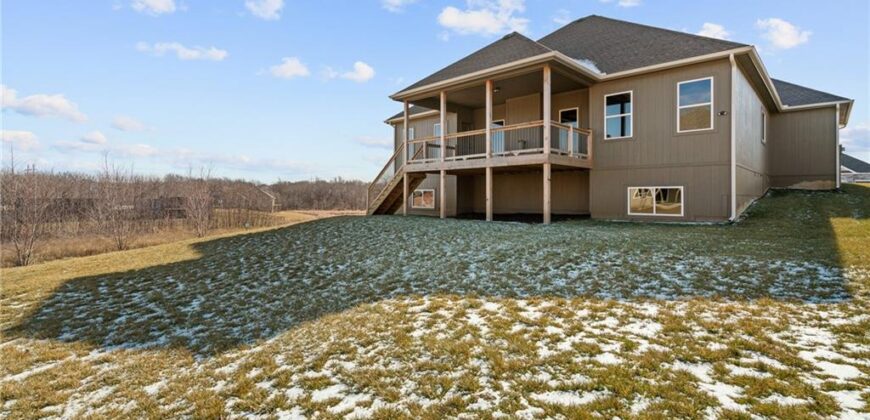 7012 NE 102nd Court, Kansas City, MO 64156
