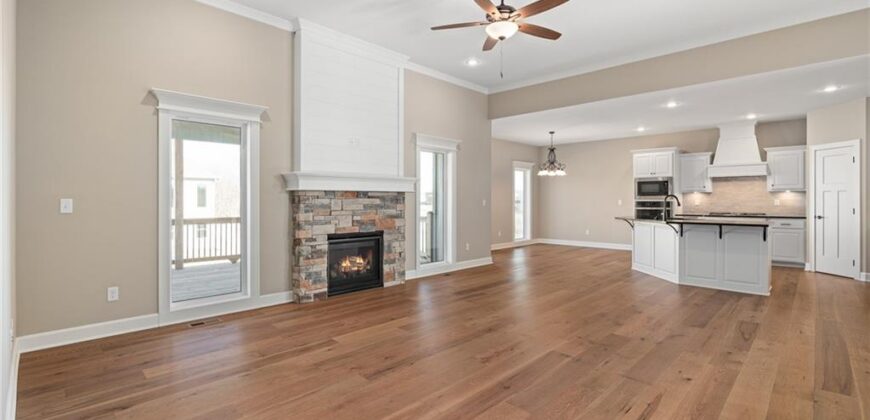 7012 NE 102nd Court, Kansas City, MO 64156