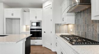 1705 NW 105th Terrace, Kansas City, MO 64155