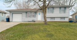 7307 NW Winter Avenue, Kansas City, MO 64152