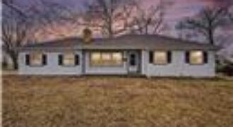 6017 N Howard Avenue, Gladstone, MO 64118