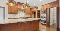 6205 NW Saddle Club Court, Other, MO 64152