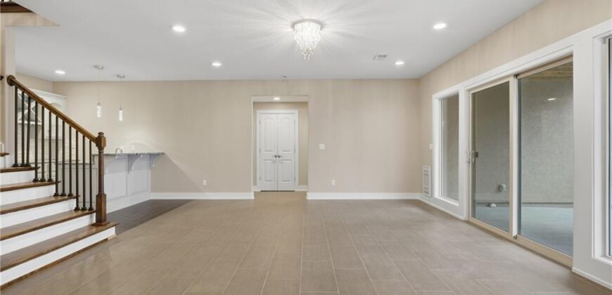 6205 NW Saddle Club Court, Other, MO 64152