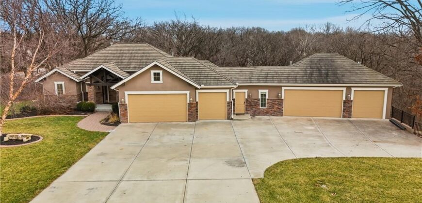 6205 NW Saddle Club Court, Other, MO 64152