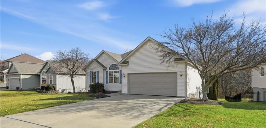 8923 N Mersington Avenue, Kansas City, MO 64156