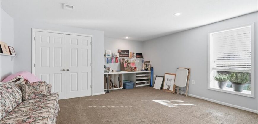 8923 N Mersington Avenue, Kansas City, MO 64156