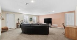 8923 N Mersington Avenue, Kansas City, MO 64156