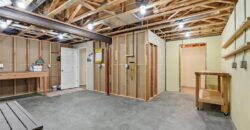 8923 N Mersington Avenue, Kansas City, MO 64156