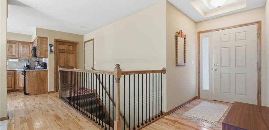 8923 N Mersington Avenue, Kansas City, MO 64156