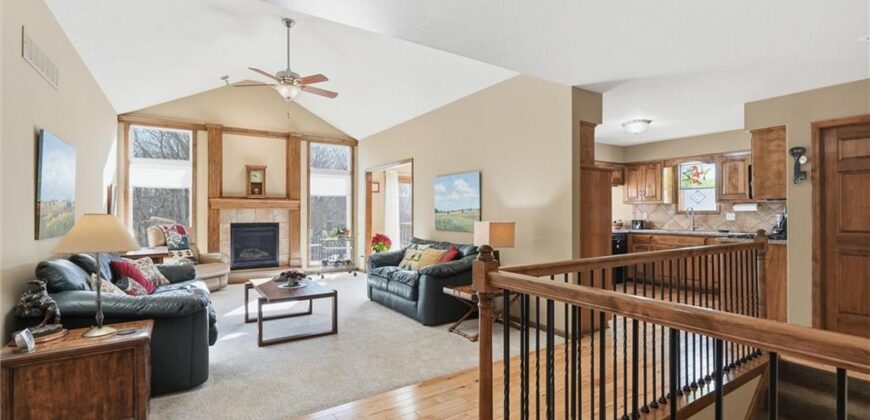 8923 N Mersington Avenue, Kansas City, MO 64156