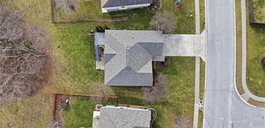 8923 N Mersington Avenue, Kansas City, MO 64156